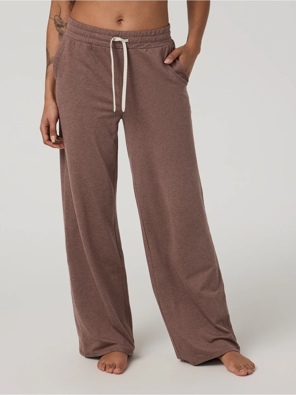 Vuori Womens XL Halo Essential Wide Leg Drawstring Lounge Pants - Heather Brown - Picture 2 of 14